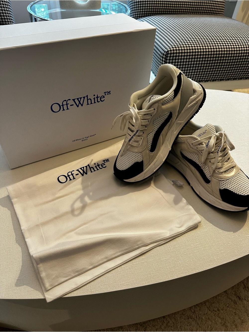 Off-White Kick Off Lace-Up Sneaker